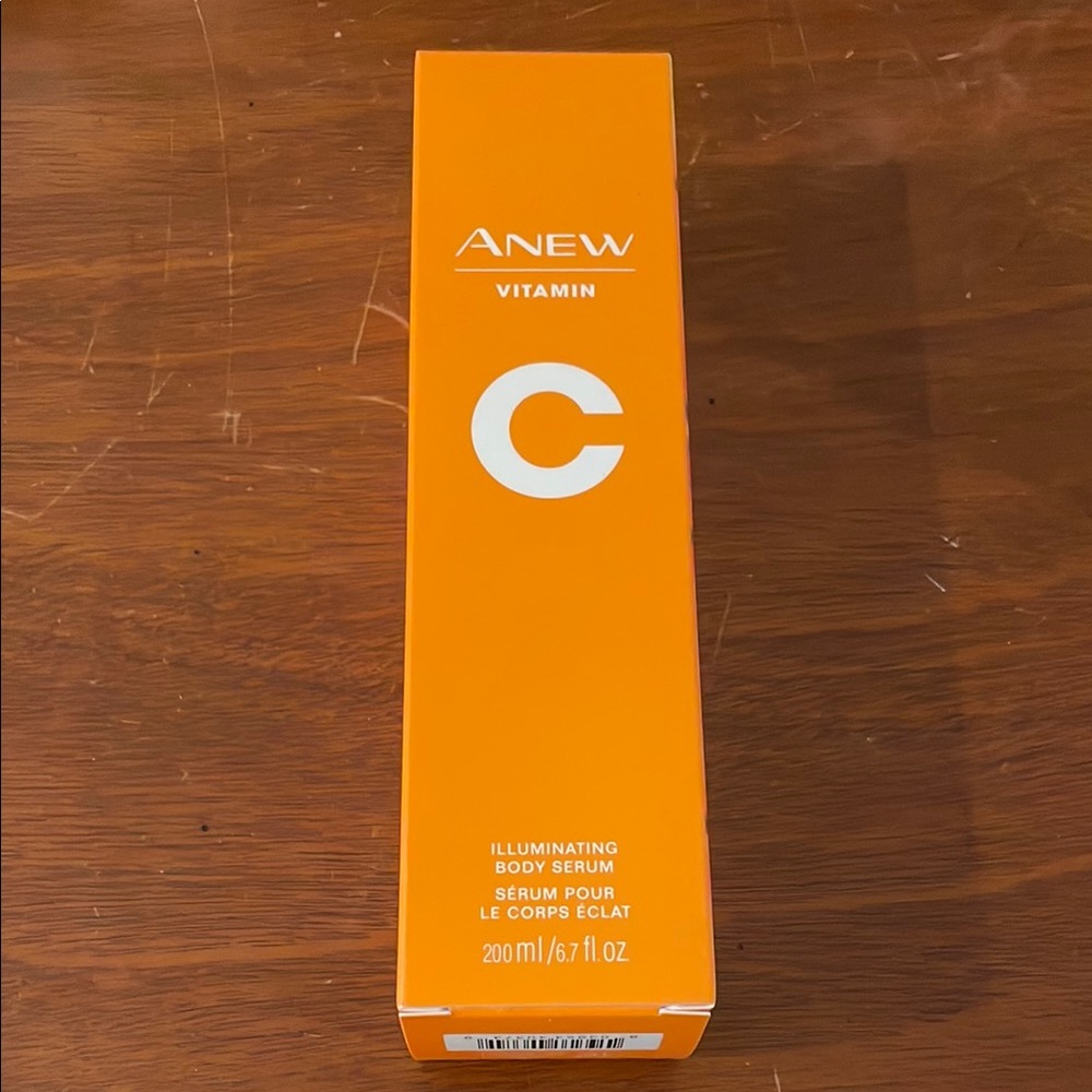 Vitamin C Illuminating Body Serum - Orange
